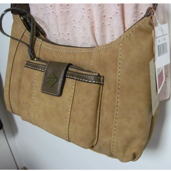 Zip Closure Hobo Crossbody Bag with Wristlet by Bolo - New - Picture 4 of 13
